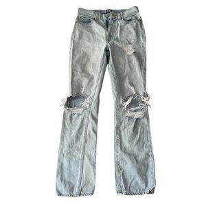 BDG Mid-Rise Bootcut Jean - Destroyed Lightwash
-Lightly worn